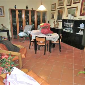 Villa Bifamiliare In Vendita a Pistoia